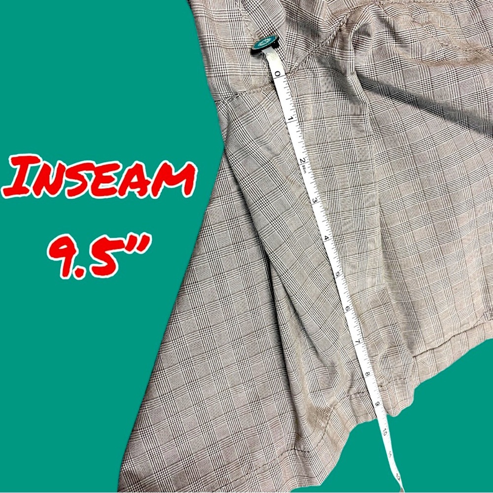 ⭐️HP⭐️Original Penguin Men’s Shorts Bundle. Size 32-33 Grey plaid and Khaki - Picture 6 of 14